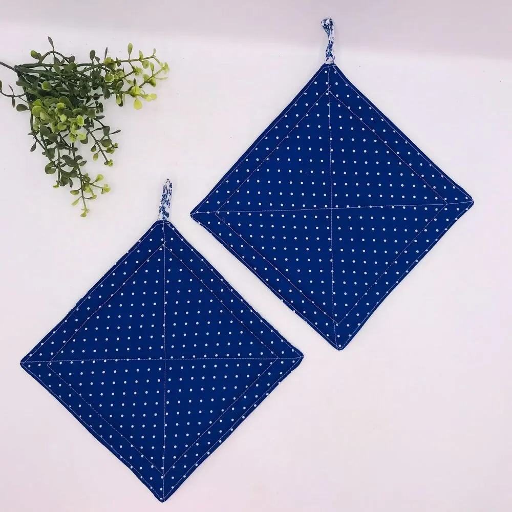 2 Square Potholders, Colonial Blue Floral Cottage Core Kitchen 7x7 Inches